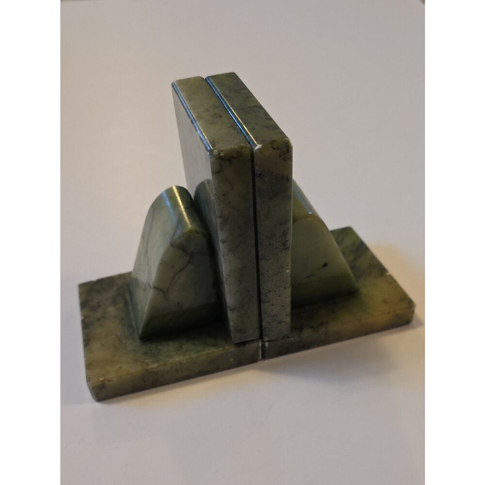 Vintage MCM Toscany Green Alabaster Marble Hand Carved Italian Stone Bookends
